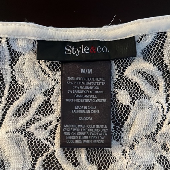 Style & Co lacy blouse with built in camisole - Picture 2 of 9